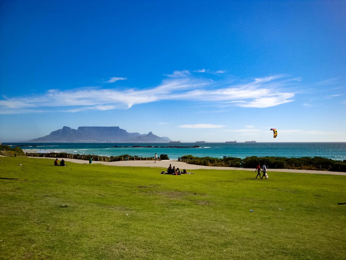 Heaven On Earth - Blouberg Beachfront Self-Catering Apartment 布鲁堡史特兰 外观 照片